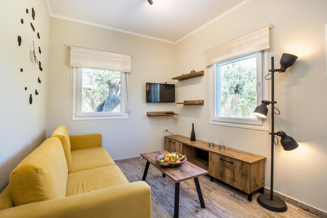 Villa 4 You Iliopetra Skala Sotiros Luaran gambar