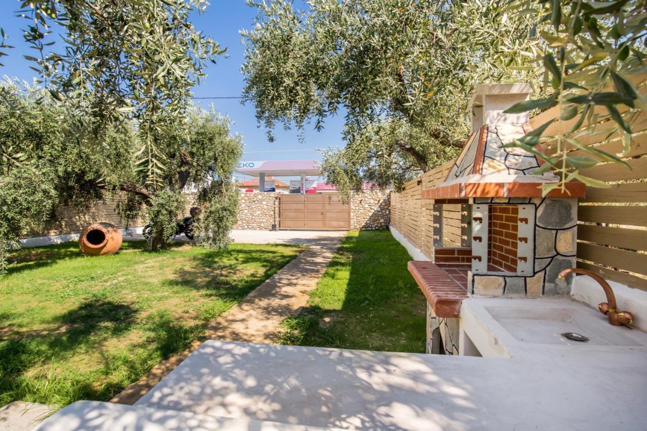 Villa 4 You Iliopetra Skala Sotiros Luaran gambar